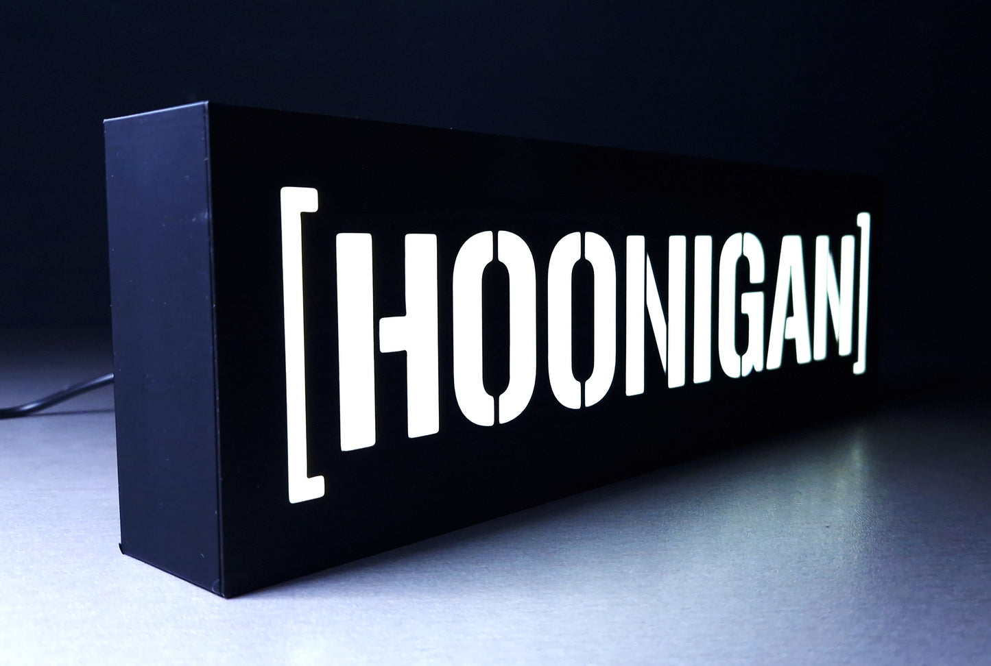 "HOONIGAN" Lightbox