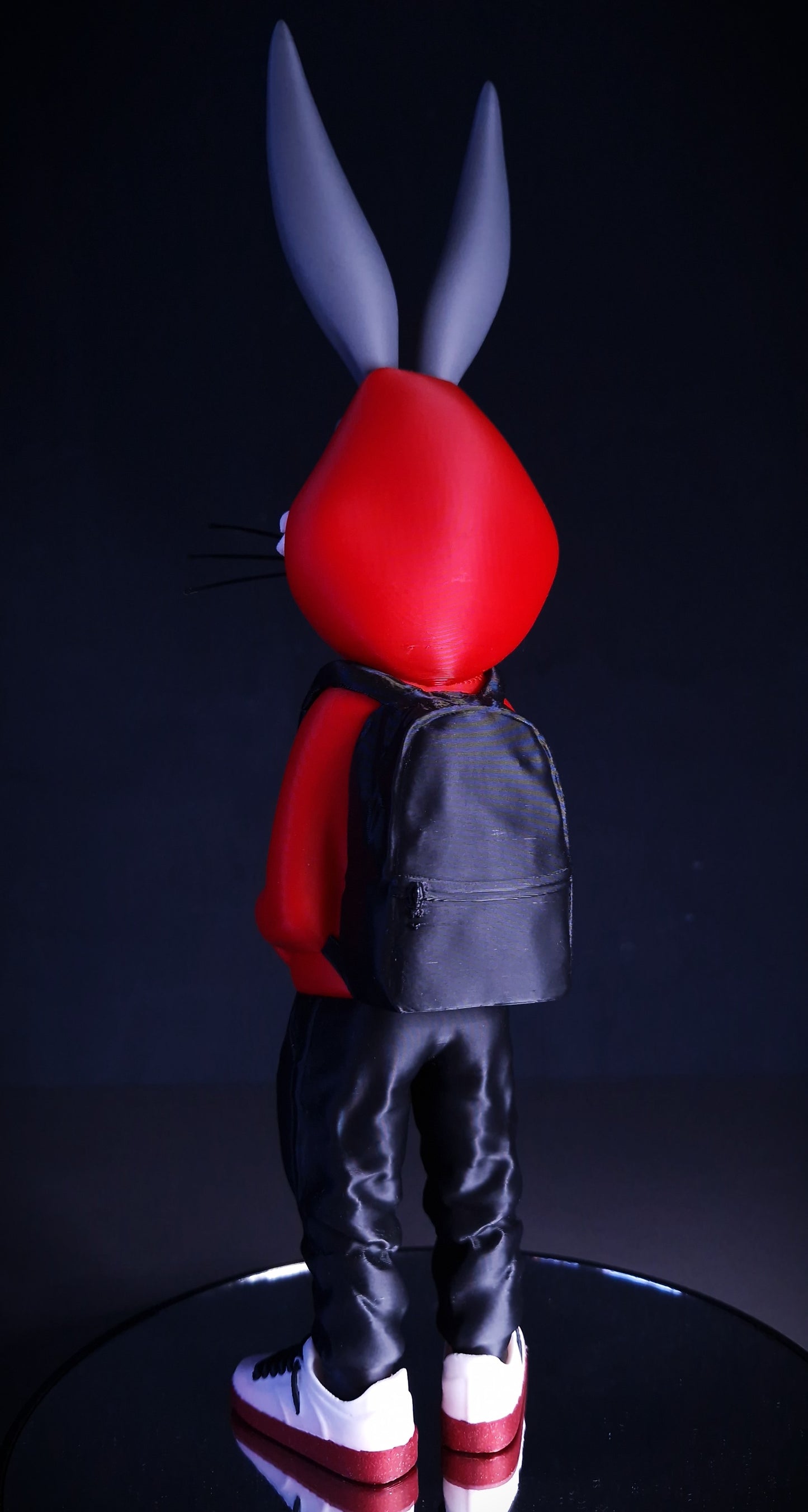 Urban bugs bunny statue